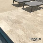 Travertin_opus_Classic_Mix_1er_choix_plage_de_piscine.jpg
