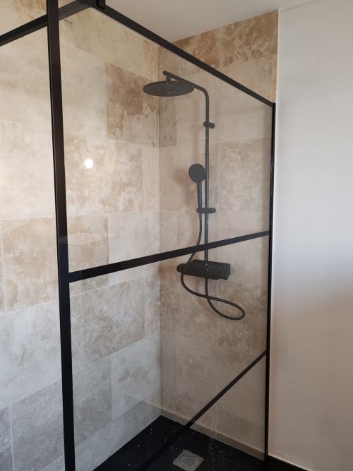 salle de bain travertin classic light